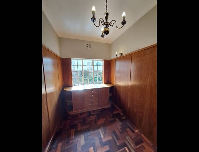 4 bed property to rent in PAGLANDE